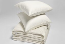 Yumeko satijnen overtrekset warm white